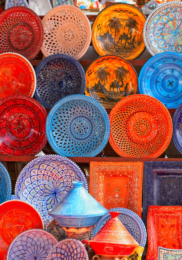 earthenware in the market